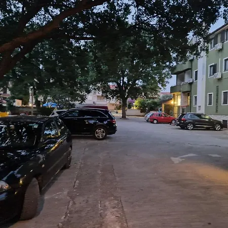 Frühstückspension Biergarten 4*