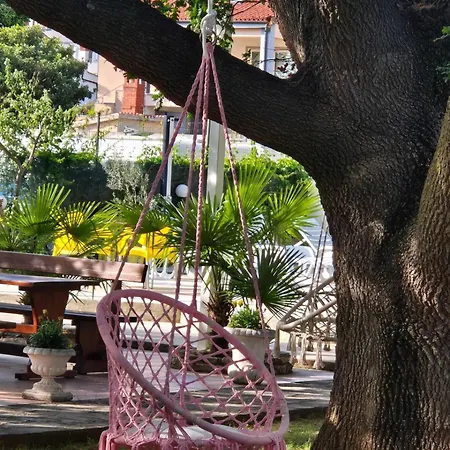 Biergarten Frühstückspension Medulin