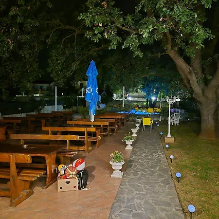 Biergarten 梅杜林